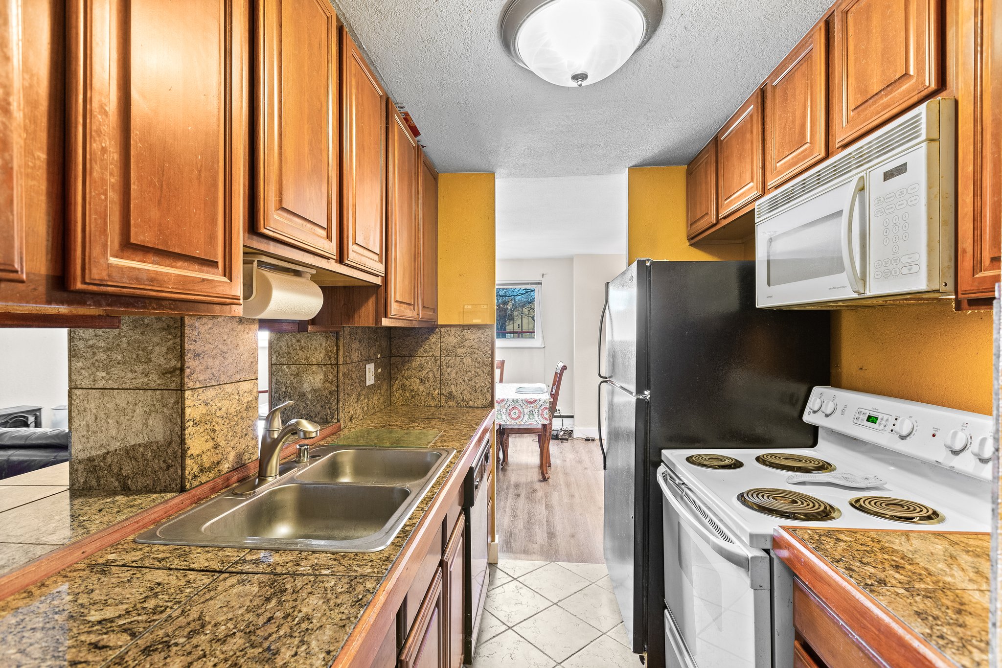11-web-or-mls-3286-Leo-Rowen-1029-E-8th-Ave-108-Denver-CO-80218_30110