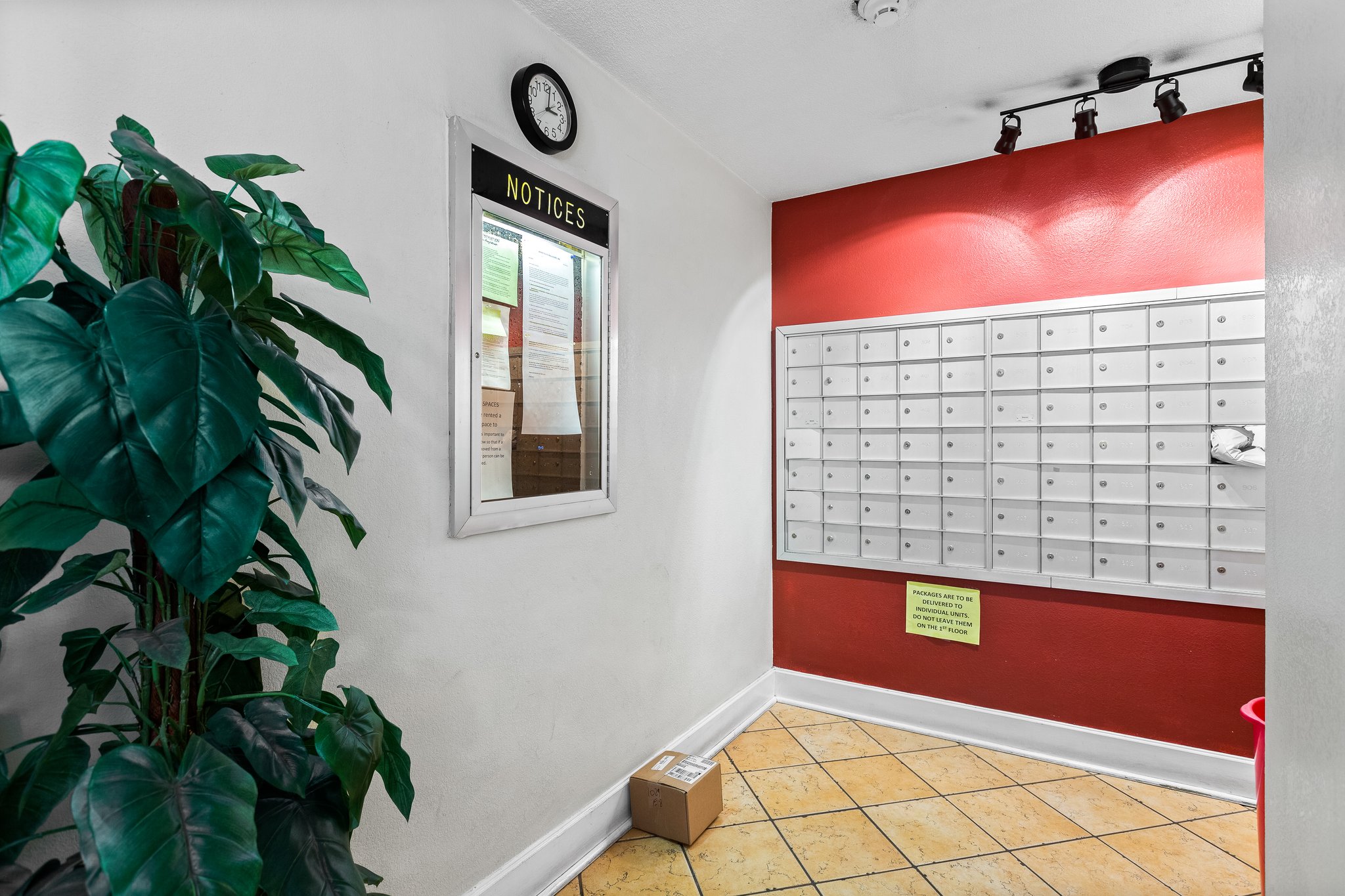 4-web-or-mls-3286-Leo-Rowen-1029-E-8th-Ave-108-Denver-CO-80218_30103