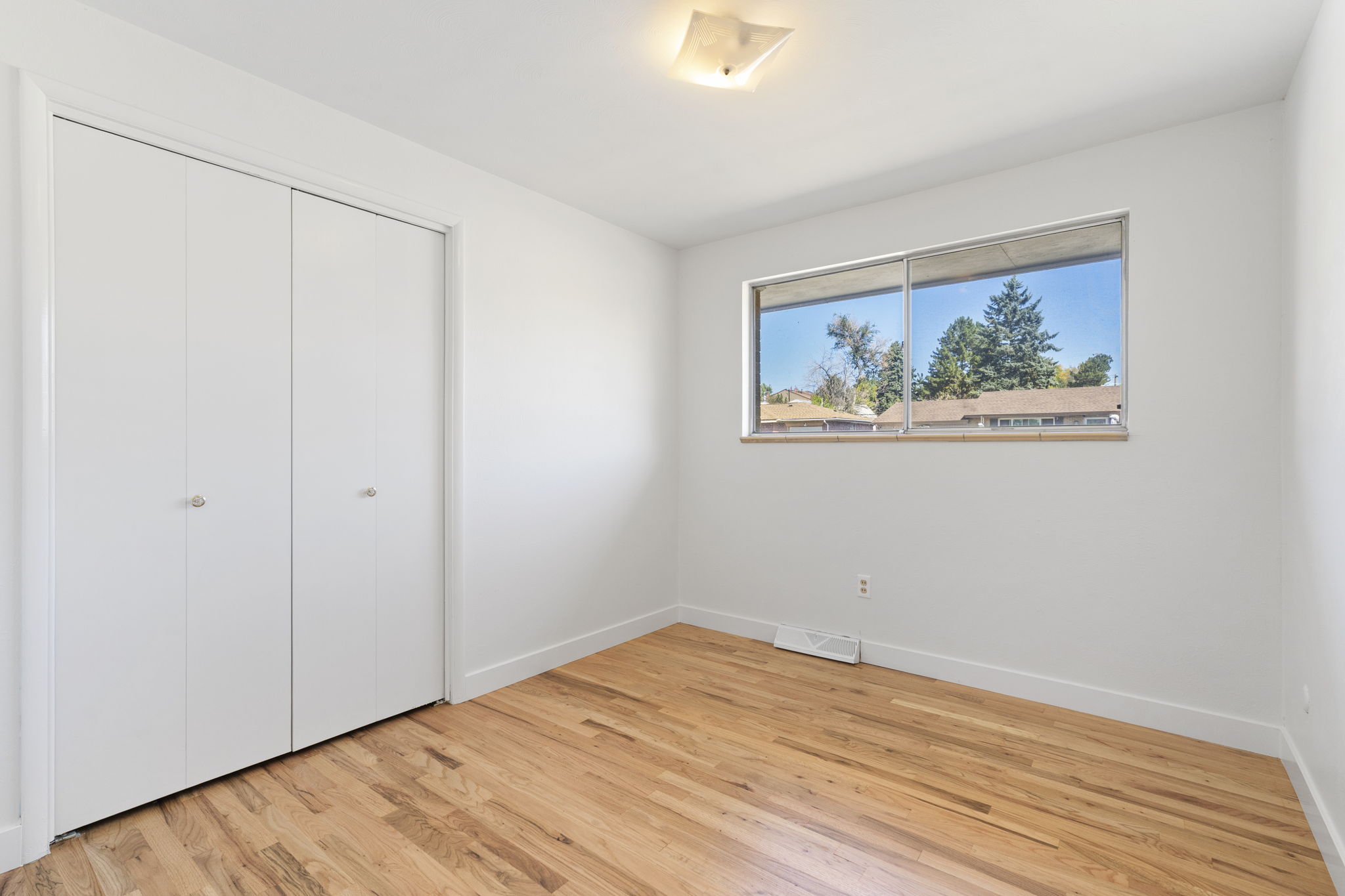 20-web-or-mls-8684-Leo-Rowen-1080-E-85th-Pl-Denver-CO-80229-118_05489