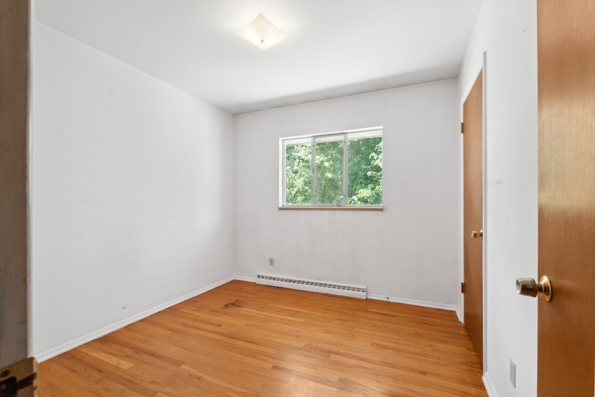15-web-or-mls-5612-Leo-Rowen-12038-W-New-Mexico-Ave-Lakewood-CO-80228_114