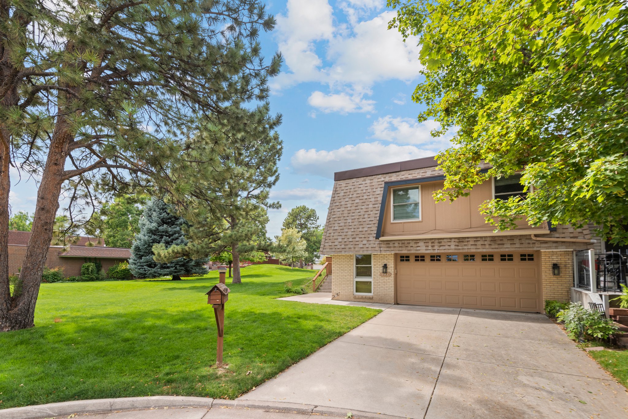 2-web-or-mls-5942-Leo-Rowen-141-S-Upham-Ct-Lakewood-CO-80226_101