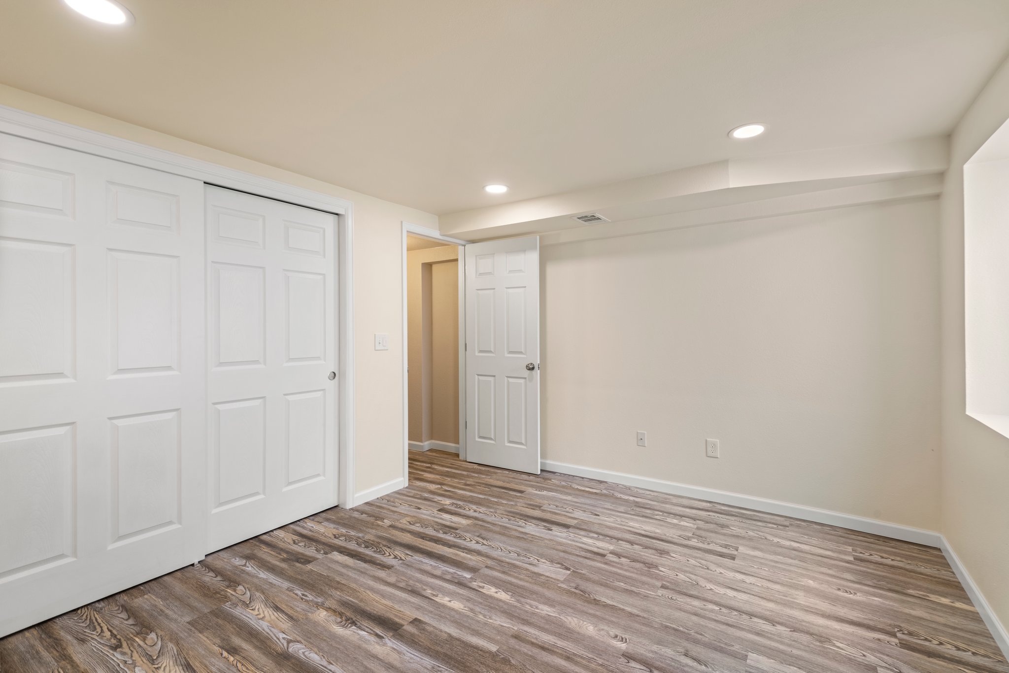 36-web-or-mls-5942-Leo-Rowen-141-S-Upham-Ct-Lakewood-CO-80226_134