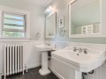 25-Primary-Bathroom