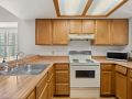 15-web-or-mls-8576-Leo-Rowen-1921-S-Balsam-St-Lakewood-CO-80227__114