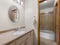 22-web-or-mls-8576-Leo-Rowen-1921-S-Balsam-St-Lakewood-CO-80227__121