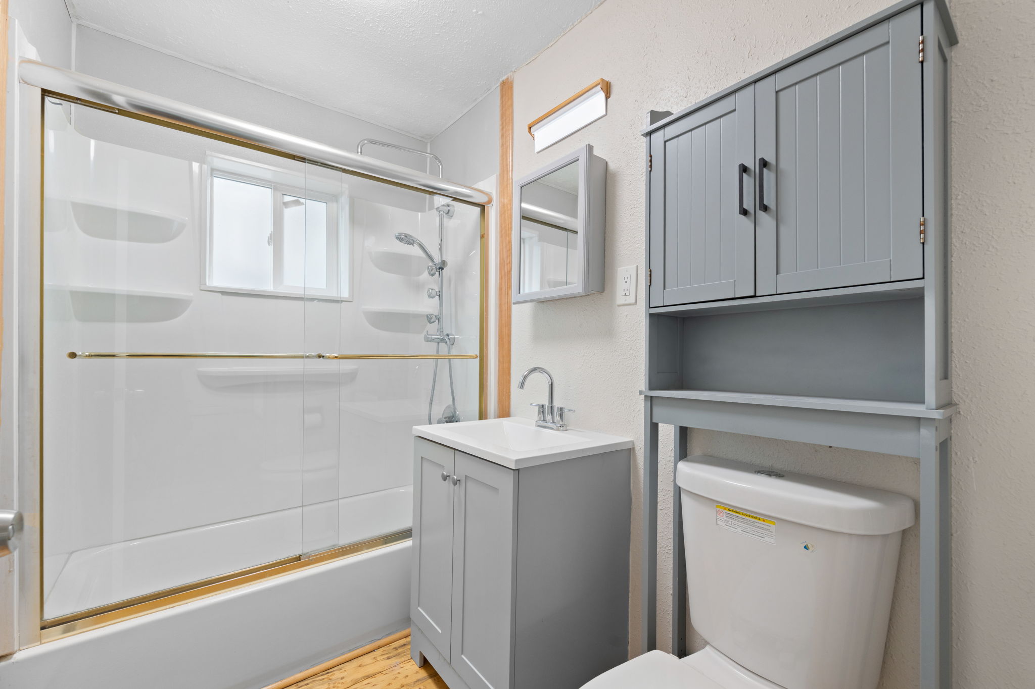 24-web-or-mls-8662-Leo-Rowen-3126-N-Race-St-Denver-CO-80205-125_0769