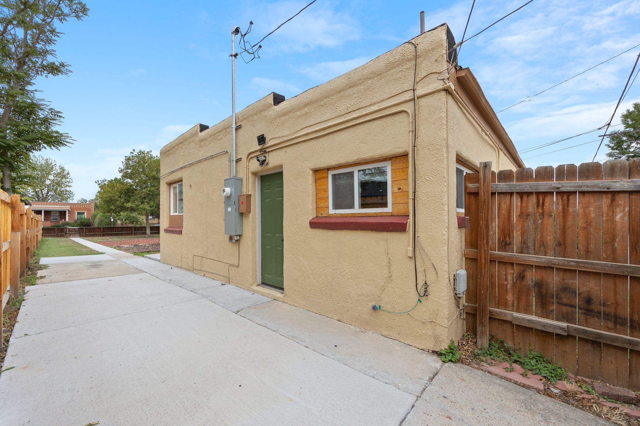 31-web-or-mls-8662-Leo-Rowen-3126-N-Race-St-Denver-CO-80205-109_0804-Edit