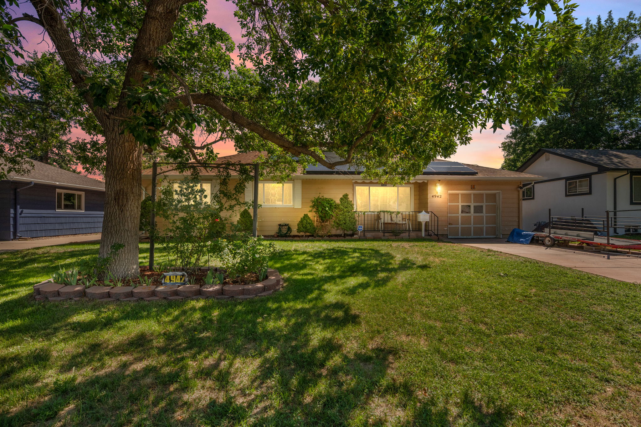 1-web-or-mls-8580-Leo-Rowen-4942-S-Galapago-St-Englewood-CO-80110__1641_100