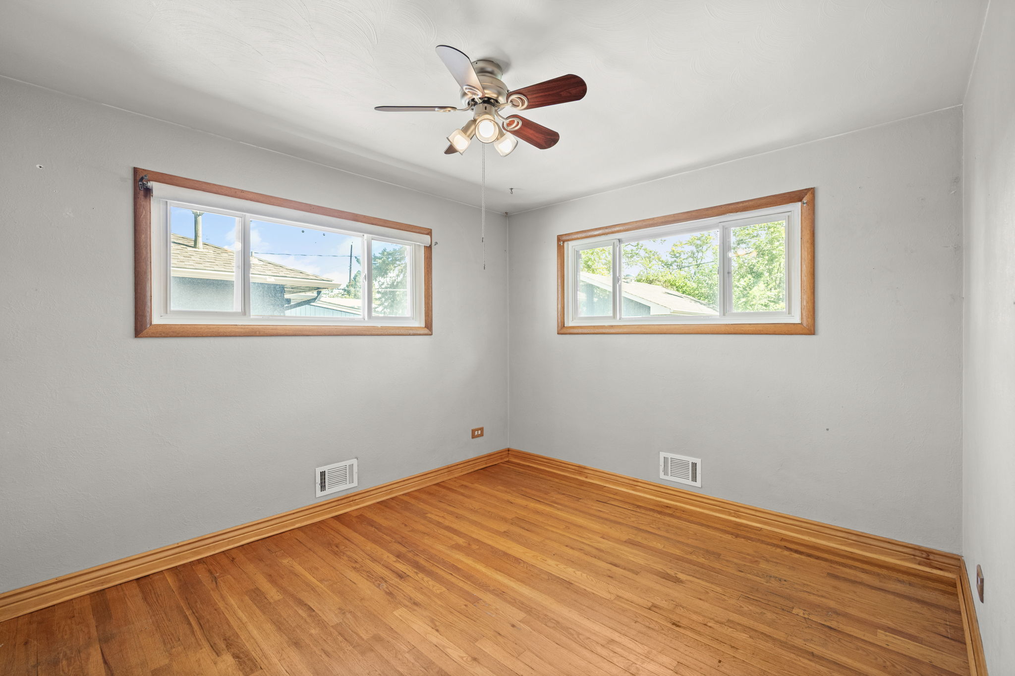 20-web-or-mls-8580-Leo-Rowen-4942-S-Galapago-St-Englewood-CO-80110__1533_118