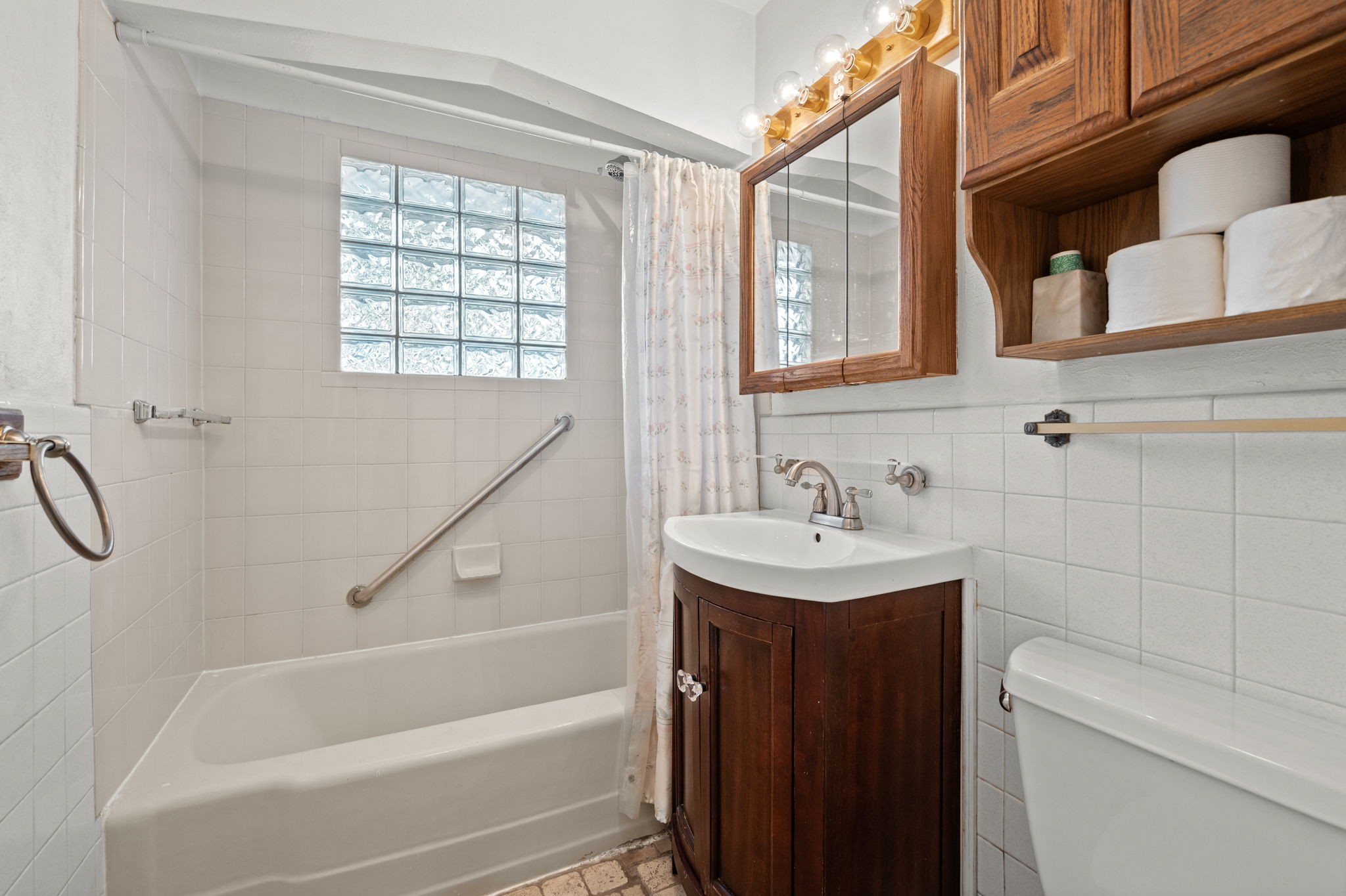 22-web-or-mls-8580-Leo-Rowen-4942-S-Galapago-St-Englewood-CO-80110__1543_120