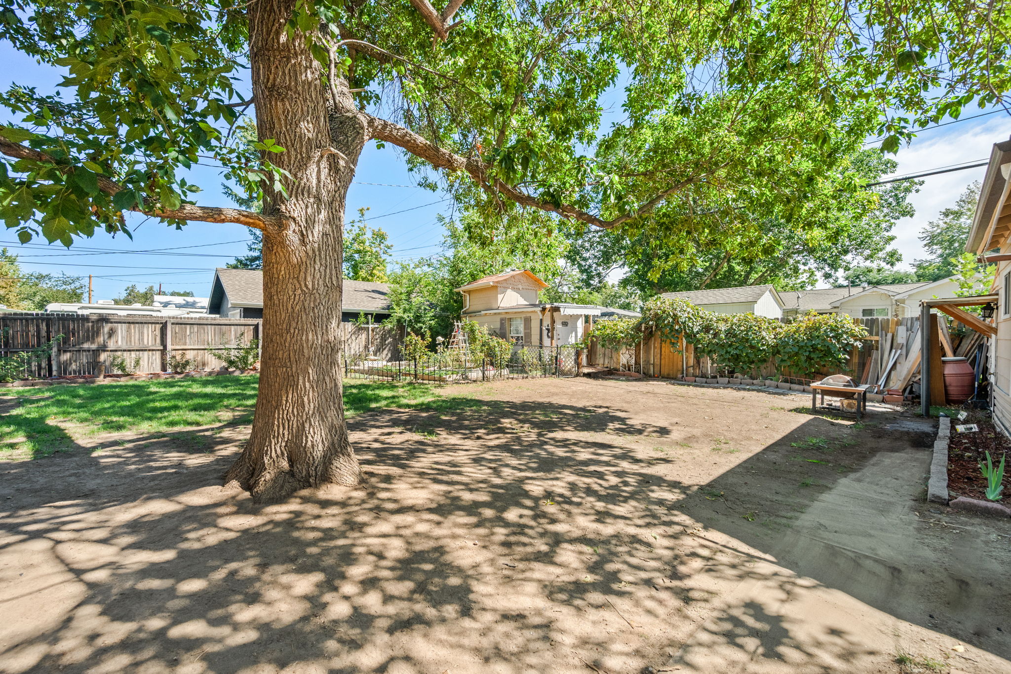 28-web-or-mls-8580-Leo-Rowen-4942-S-Galapago-St-Englewood-CO-80110__1608_126