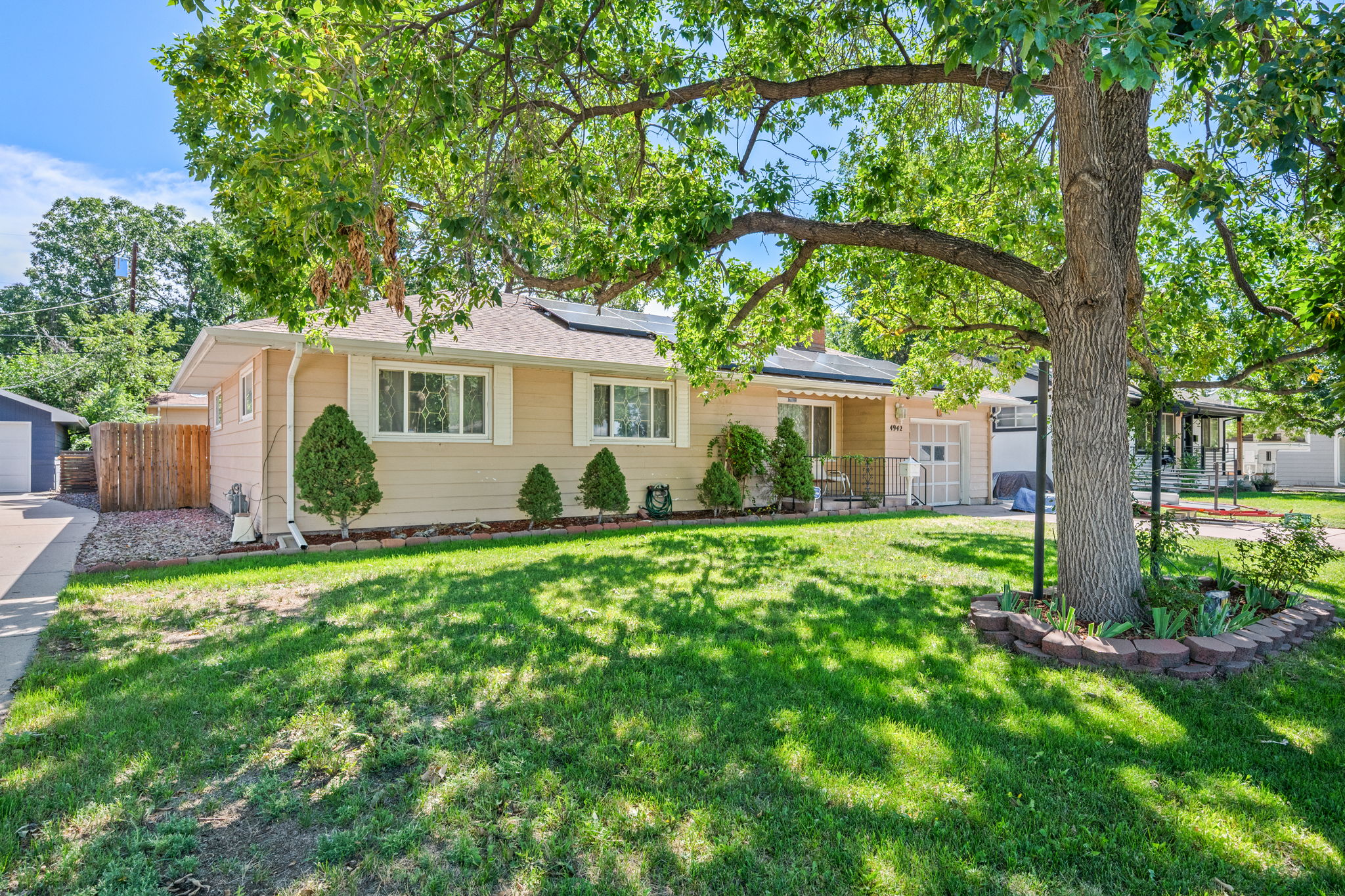 3-web-or-mls-8580-Leo-Rowen-4942-S-Galapago-St-Englewood-CO-80110__1647_101