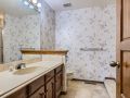 5577-E-Links-Circle-Web-Quality-041-51-2nd-Floor-Full-Bath