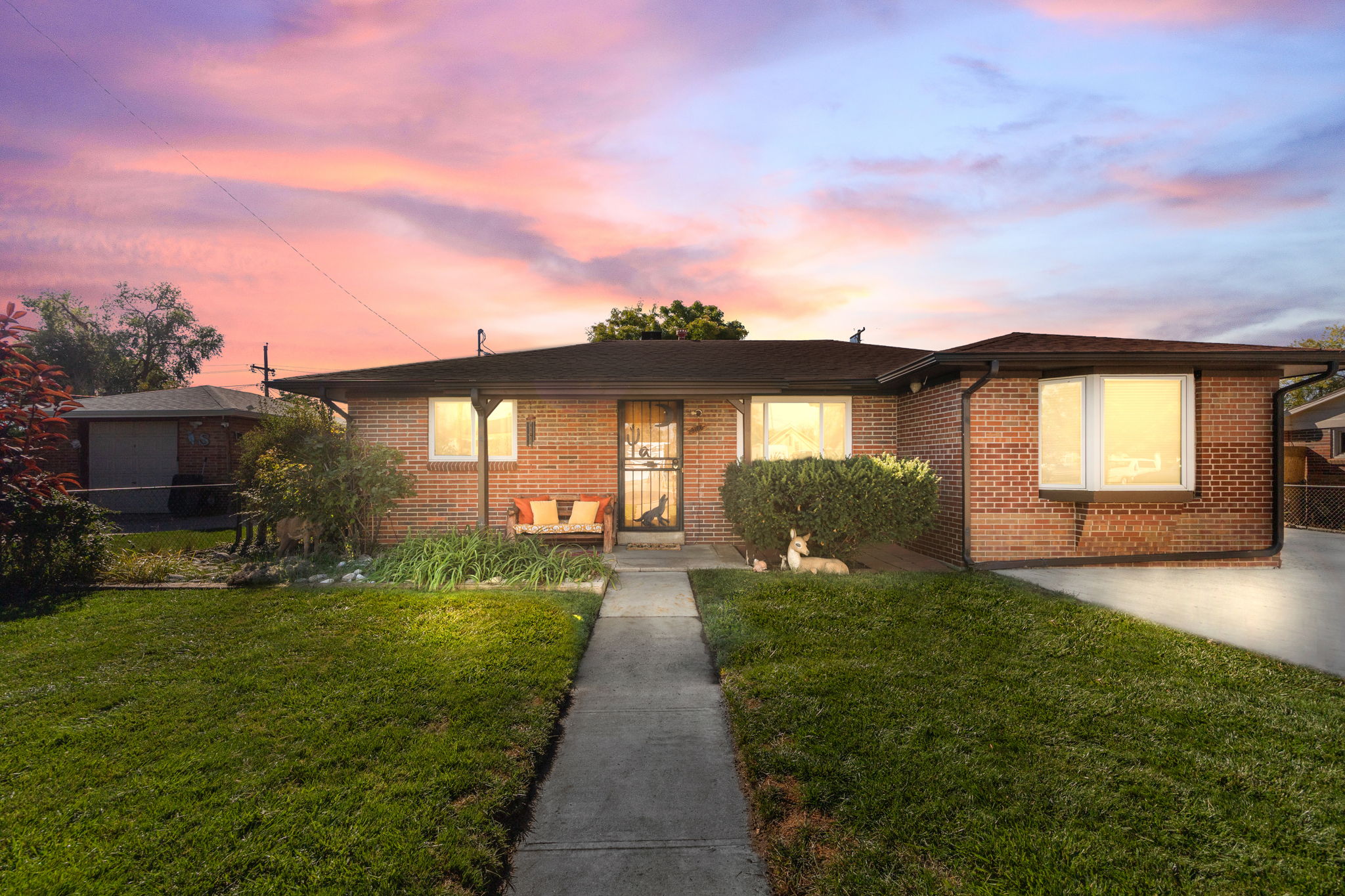 1-web-or-mls-8694-Leo-Rowen-6160-E-65th-Ave-Commerce-City-CO-80022-100_3667_DTE
