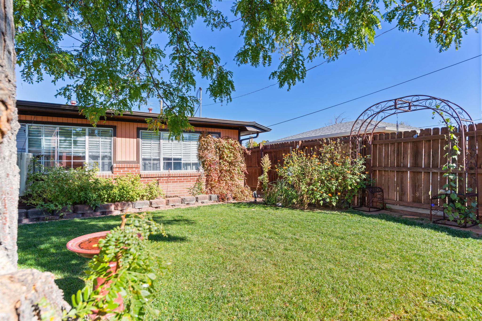 35-web-or-mls-8694-Leo-Rowen-6160-E-65th-Ave-Commerce-City-CO-80022-134_3772