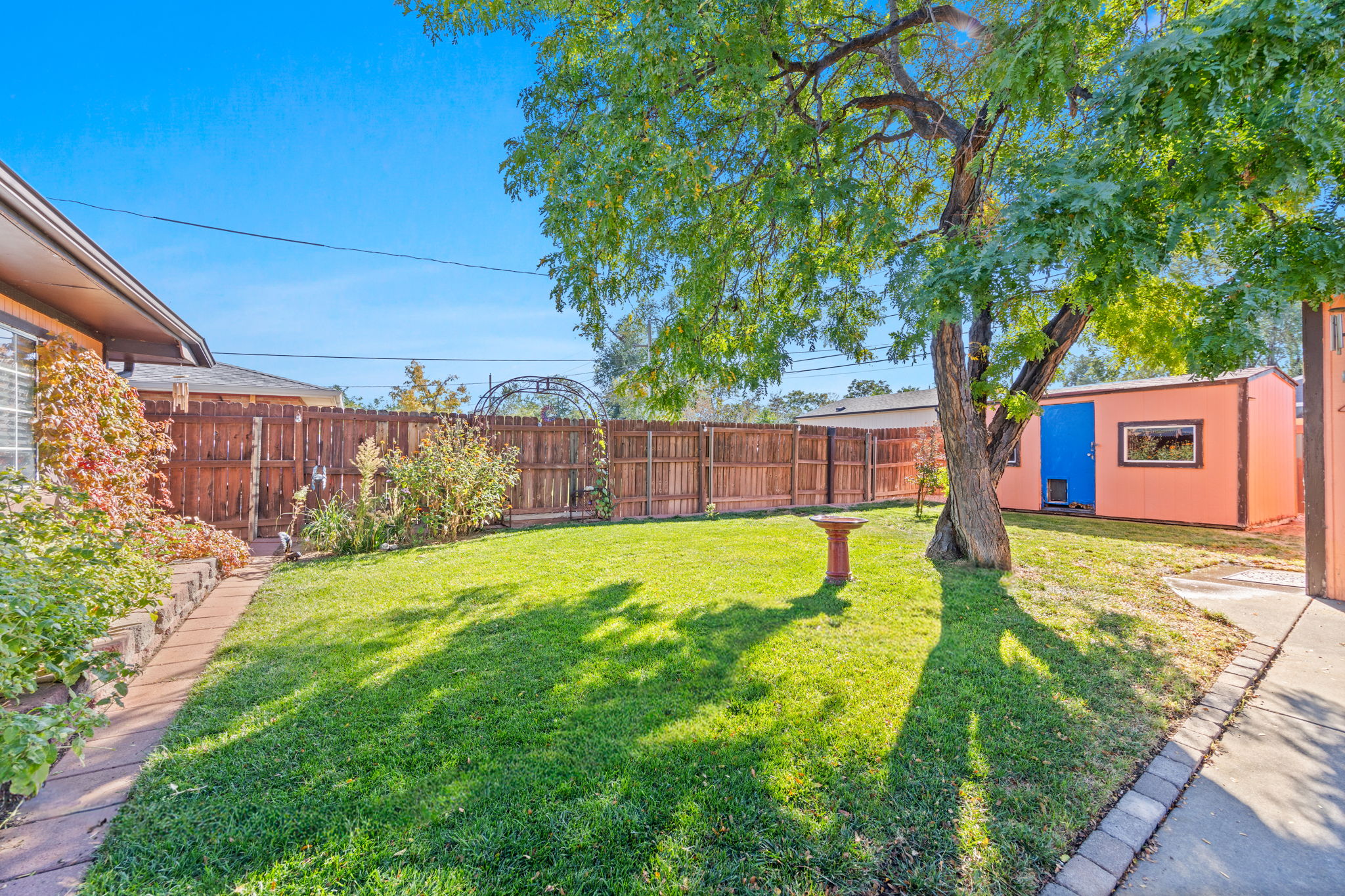 37-web-or-mls-8694-Leo-Rowen-6160-E-65th-Ave-Commerce-City-CO-80022-135_3702