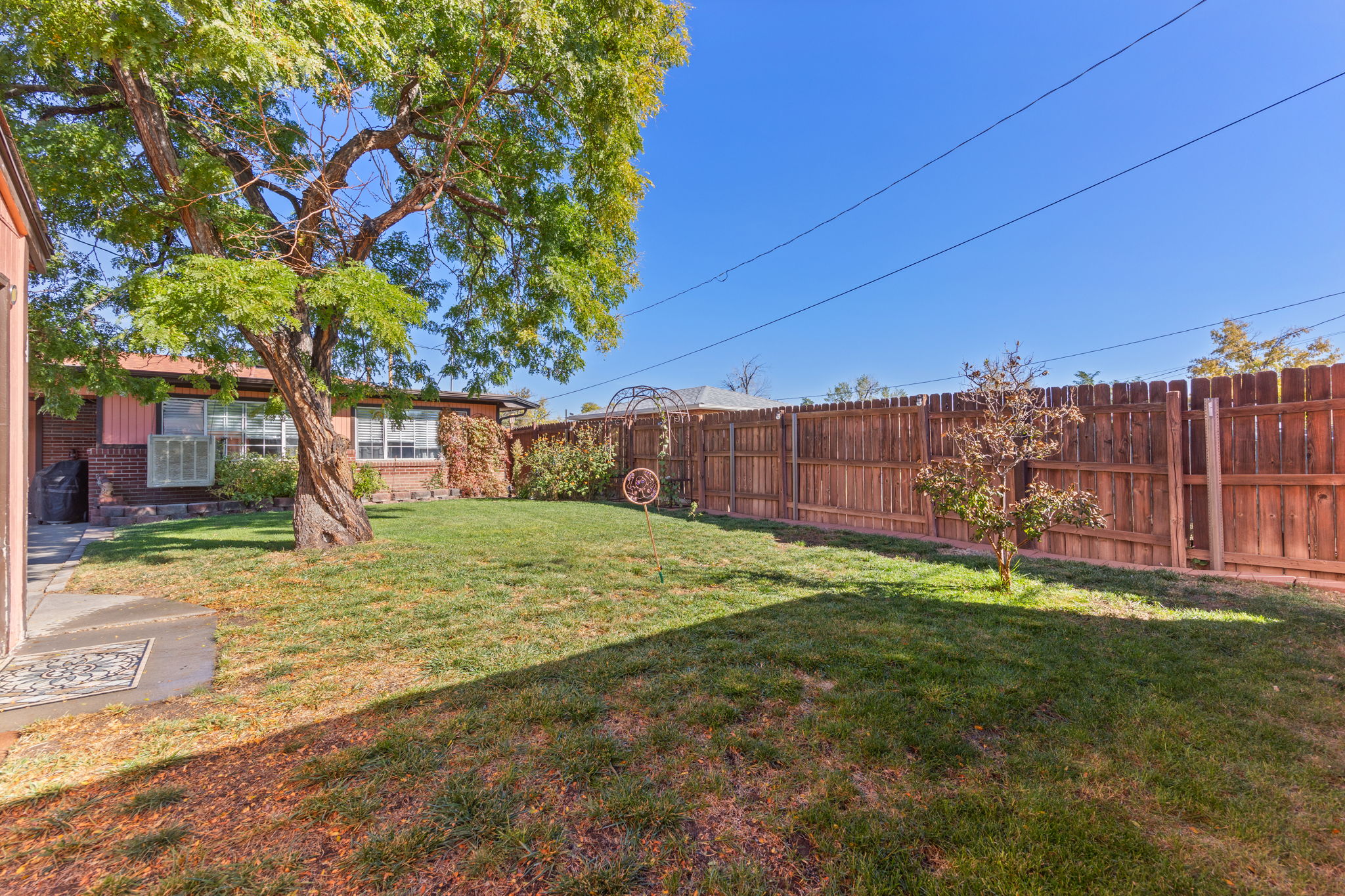 39-web-or-mls-8694-Leo-Rowen-6160-E-65th-Ave-Commerce-City-CO-80022-137_3712