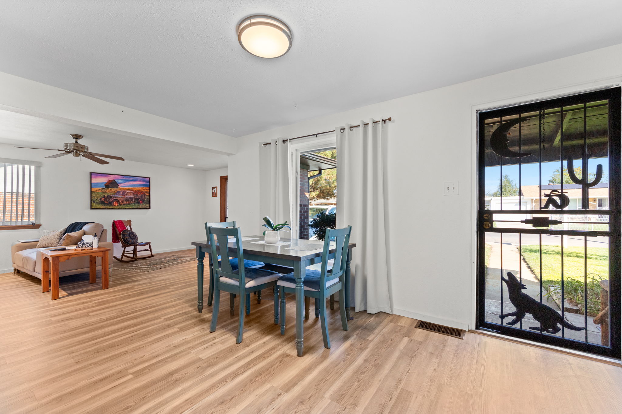 8-web-or-mls-8694-Leo-Rowen-6160-E-65th-Ave-Commerce-City-CO-80022-104_3563