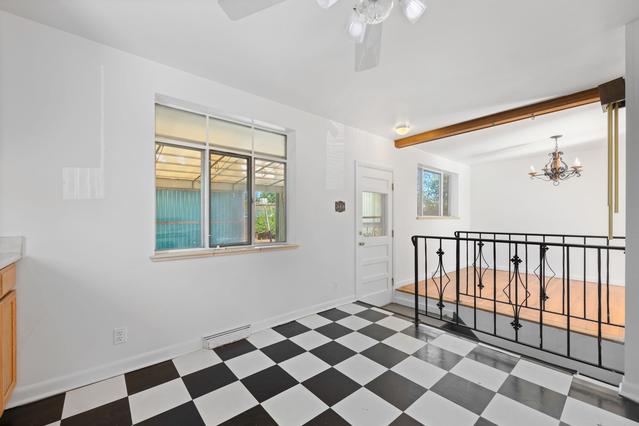 10-web-or-mls-8597-Leo-Rowen-8581-Crescent-Dr-Westminster-CO-80031__0076_111_111