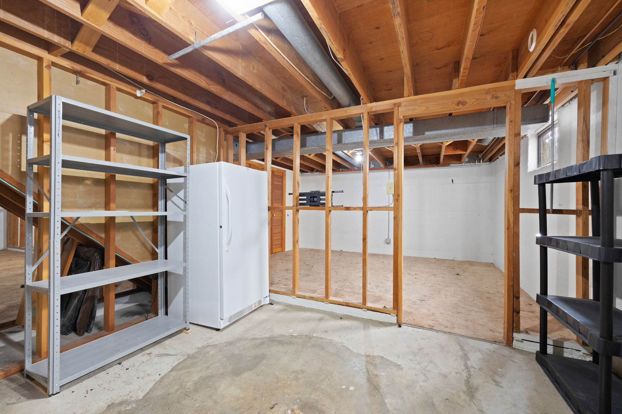 22-web-or-mls-8597-Leo-Rowen-8581-Crescent-Dr-Westminster-CO-80031__0161_125_125