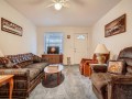 28-Living-Room-Feature