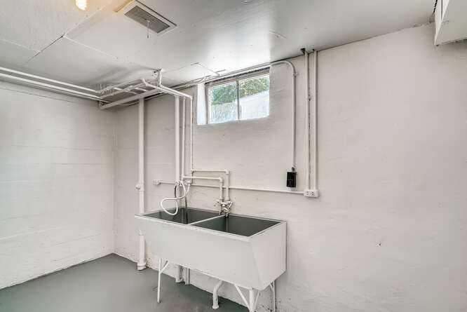 2240 S Clermont Street Denver-small-020-017-Lower Level Laundry Room-666x445-72dpi
