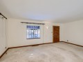 04-Living-Room
