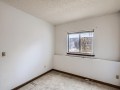21-Lower-Level-Bedroom