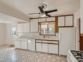 09-Kitchen