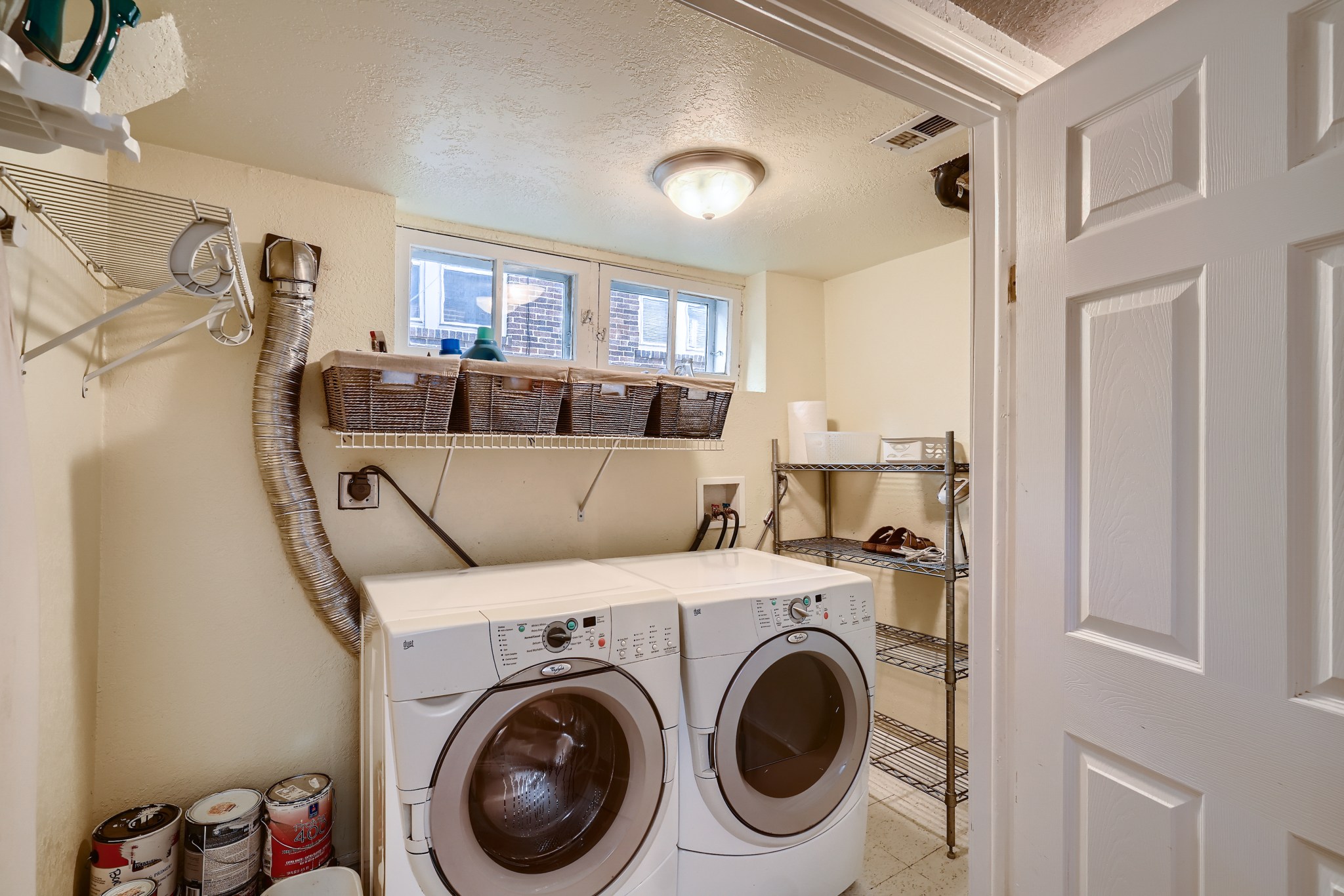 34-Lower-Level-Laundry-Room