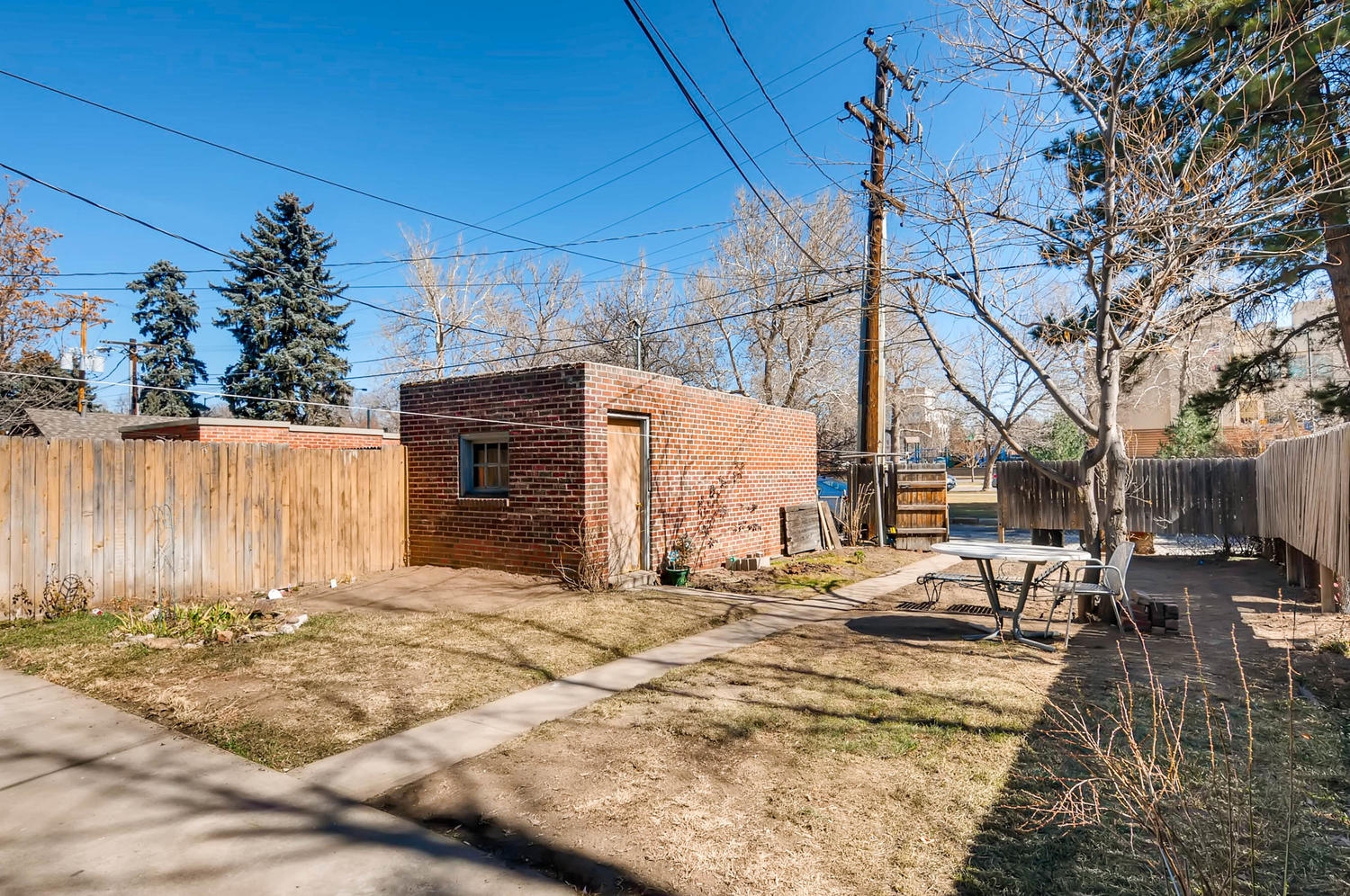 336 S Downing St Denver COlarge02723Back Yard1500x99772dpi LEO